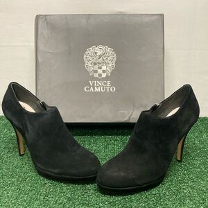Vince Camuto Black Suede Elvin platform booties women’s size 8.5 (OKPM-07-039)